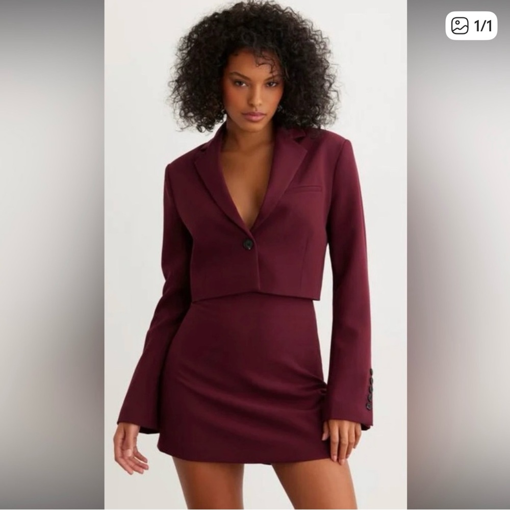 Dynamite Burgundy Cropped Blazer Dress